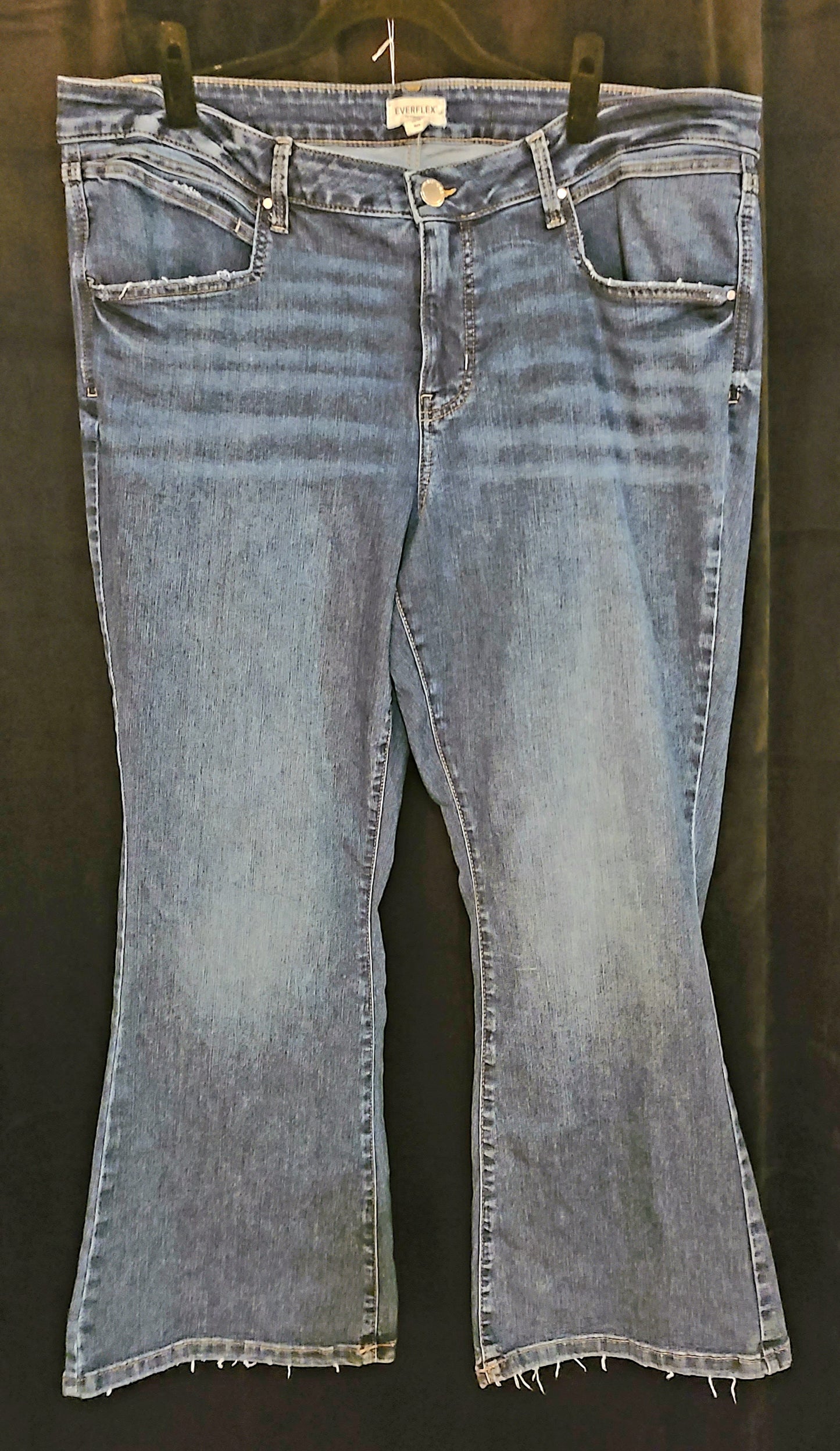 Everflex by Maurices Mid-Rise Flare Jeans Size 20