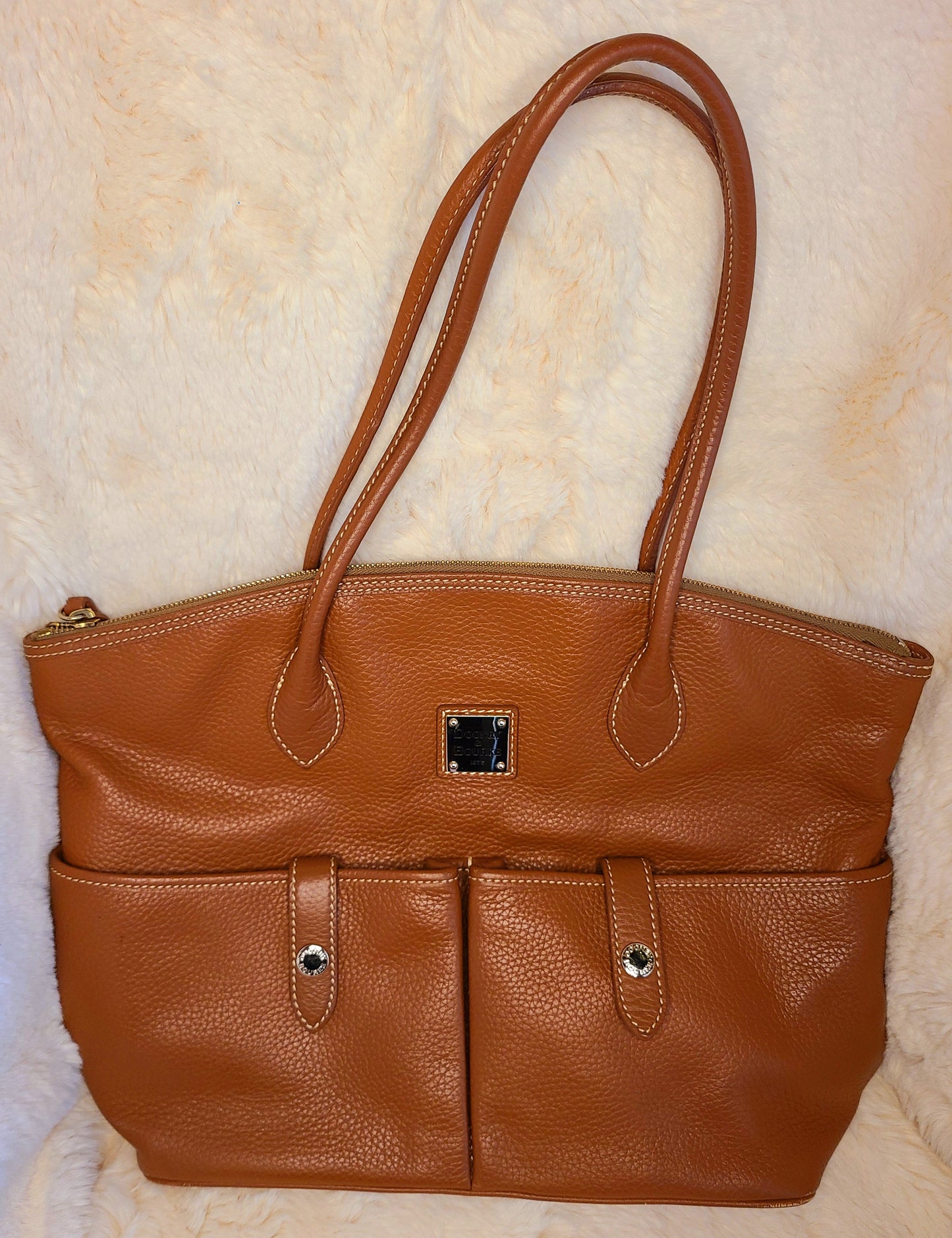 New Vintage Dooney and Bourke Bag