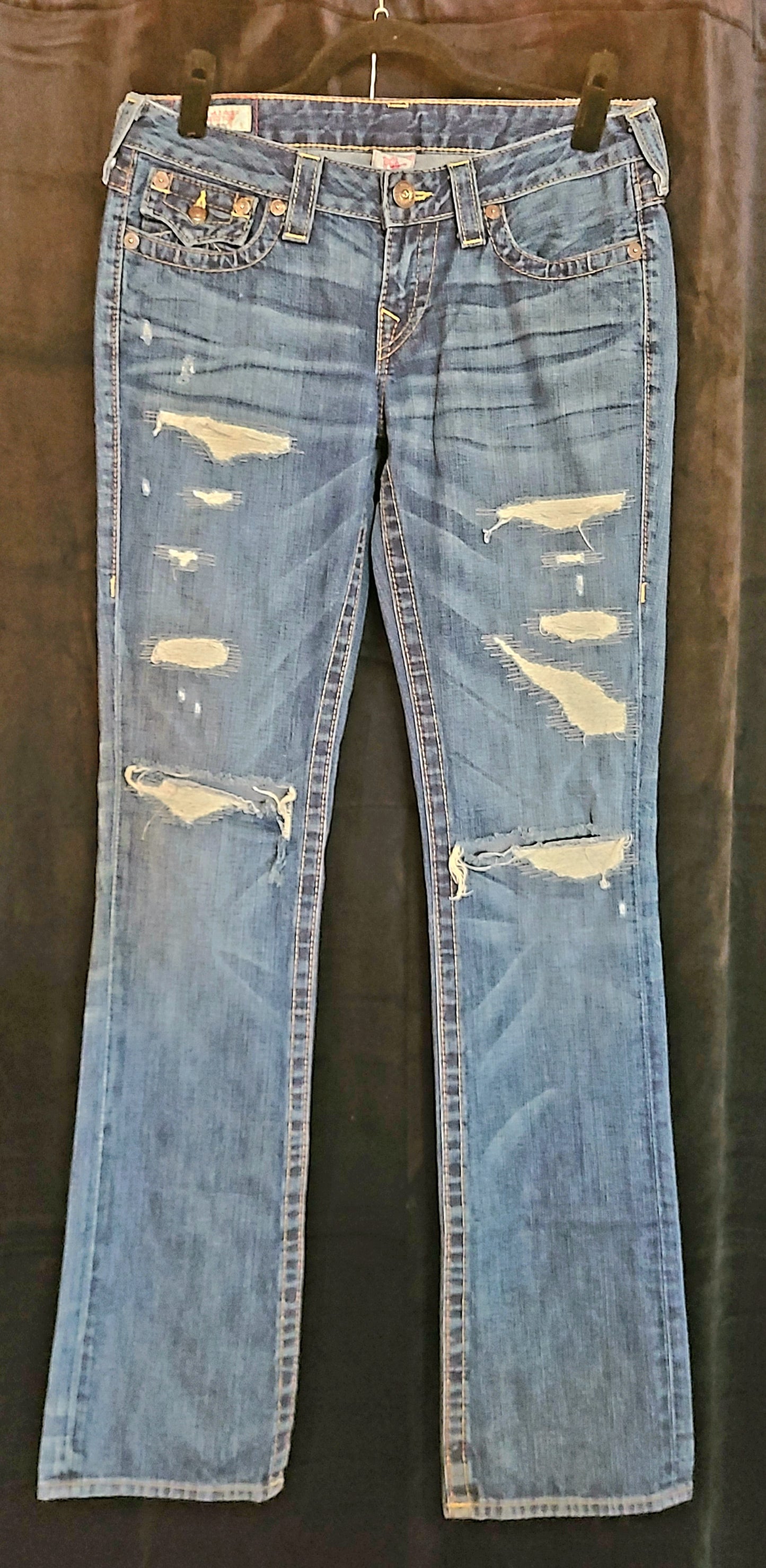 True Religion Distressed Jeans Size 9