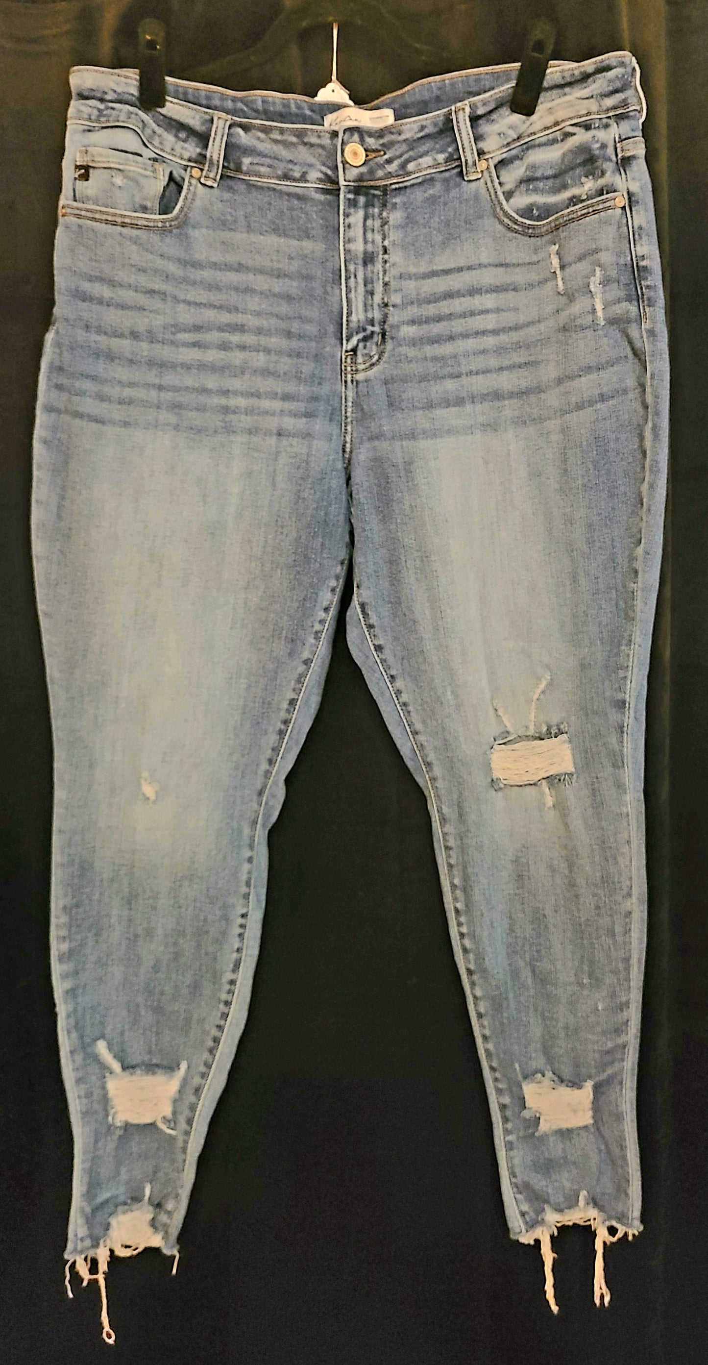 Kan Can Distressed Skinny Jeans Size 20