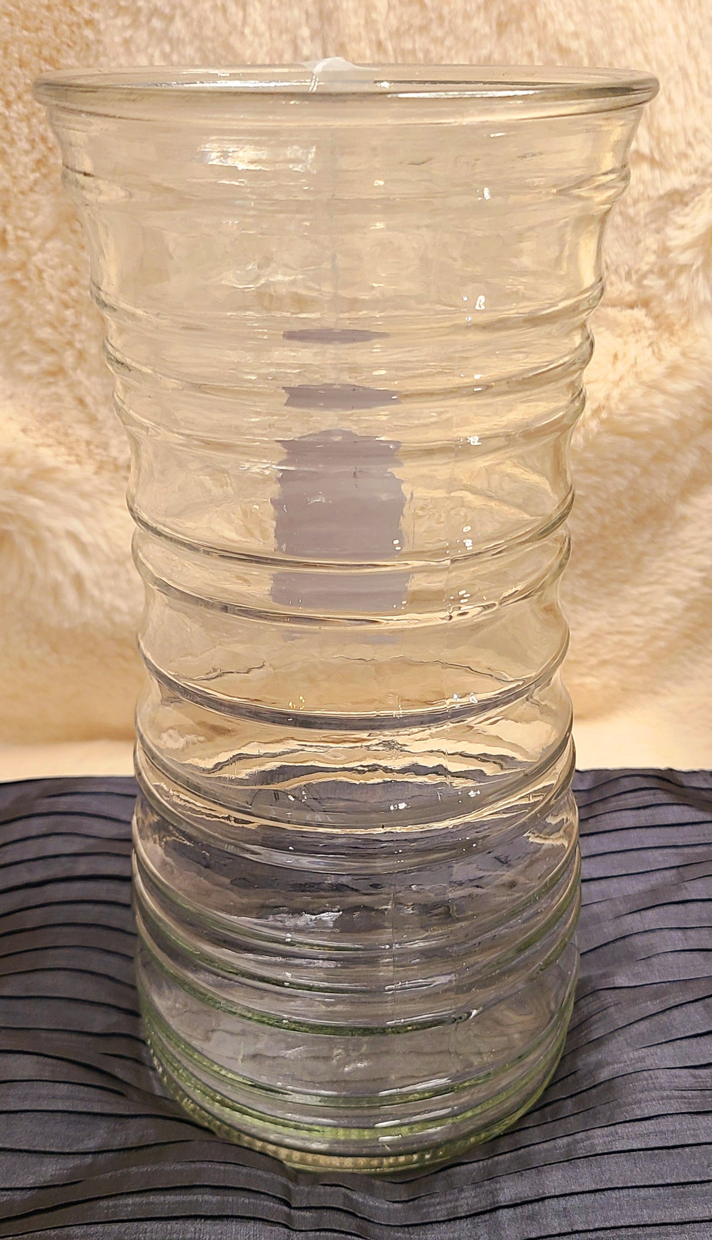 Vintage Clear Glass Ribbed Vase