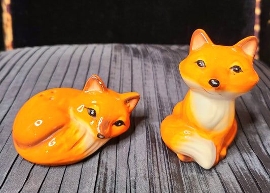 Vintage Ceramic Fox Salt and Pepper Shakers