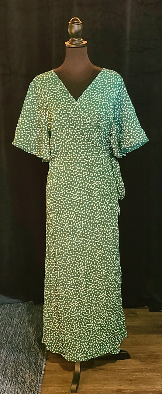 Green with White Floral Wrap Maxi Dress Size 3X