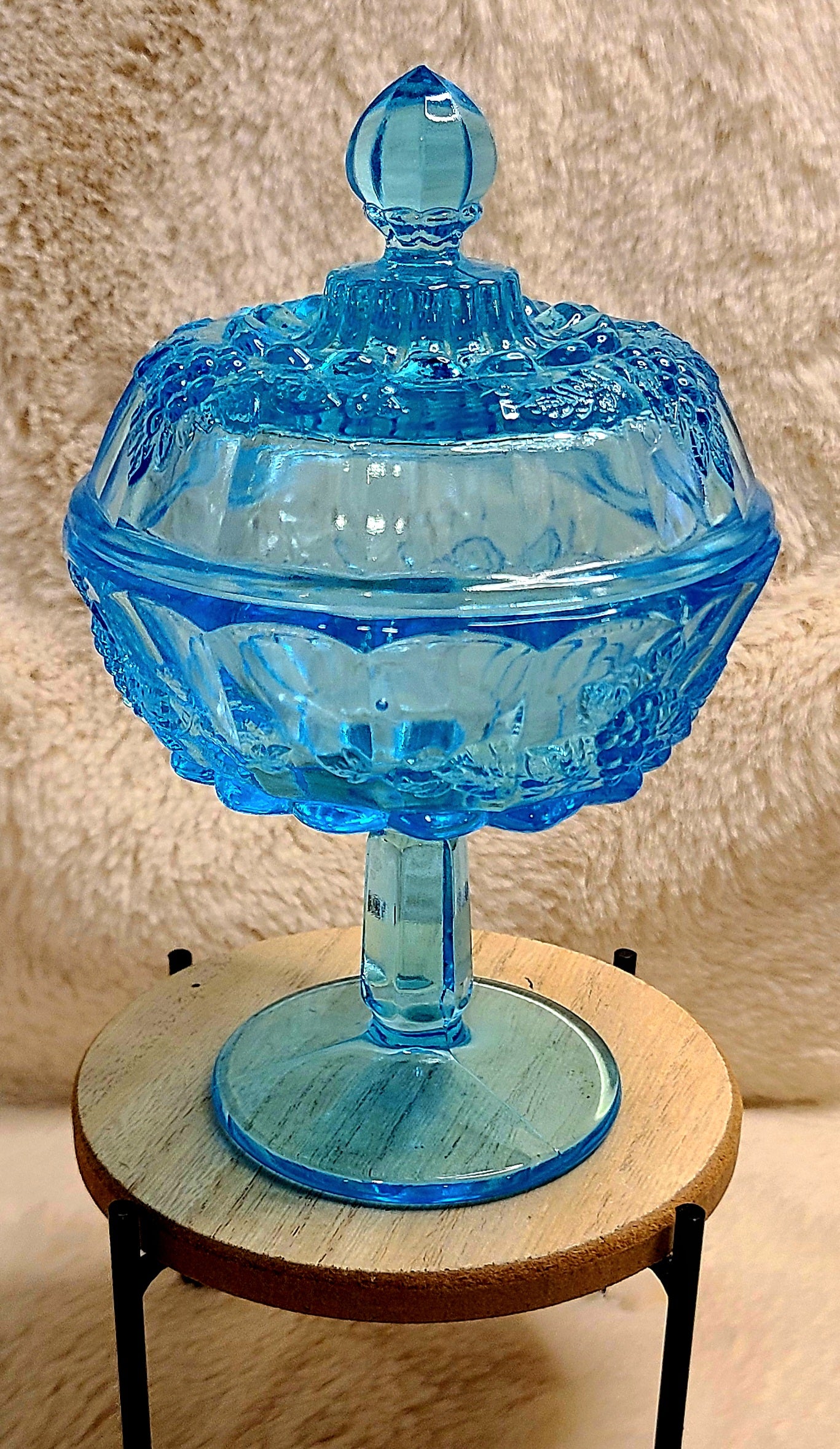 Vintage Westmoreland Teal Paneled Grape Covered Candy Dish