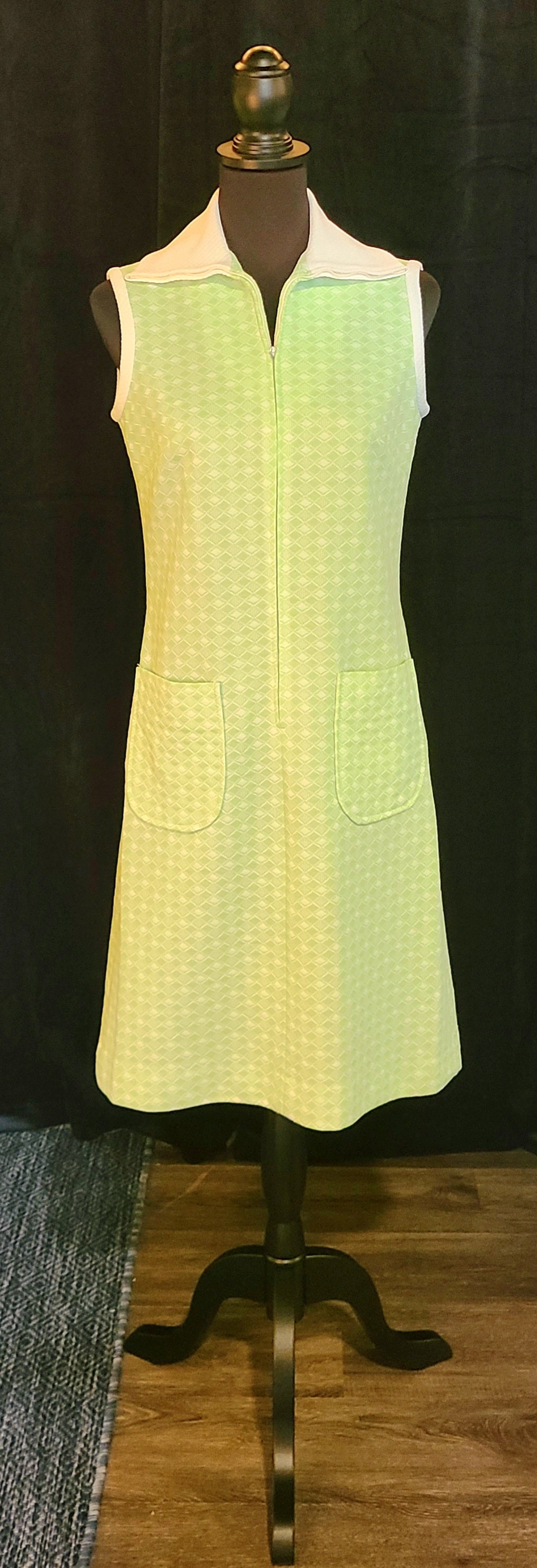 Vintage Lime Green Zip Up Collared Dress Size Small/Medium