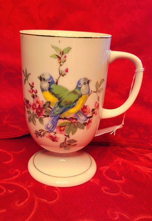 Vintage Royal Crown Porcelain Gold Trimmed Bird Pedestal Mug